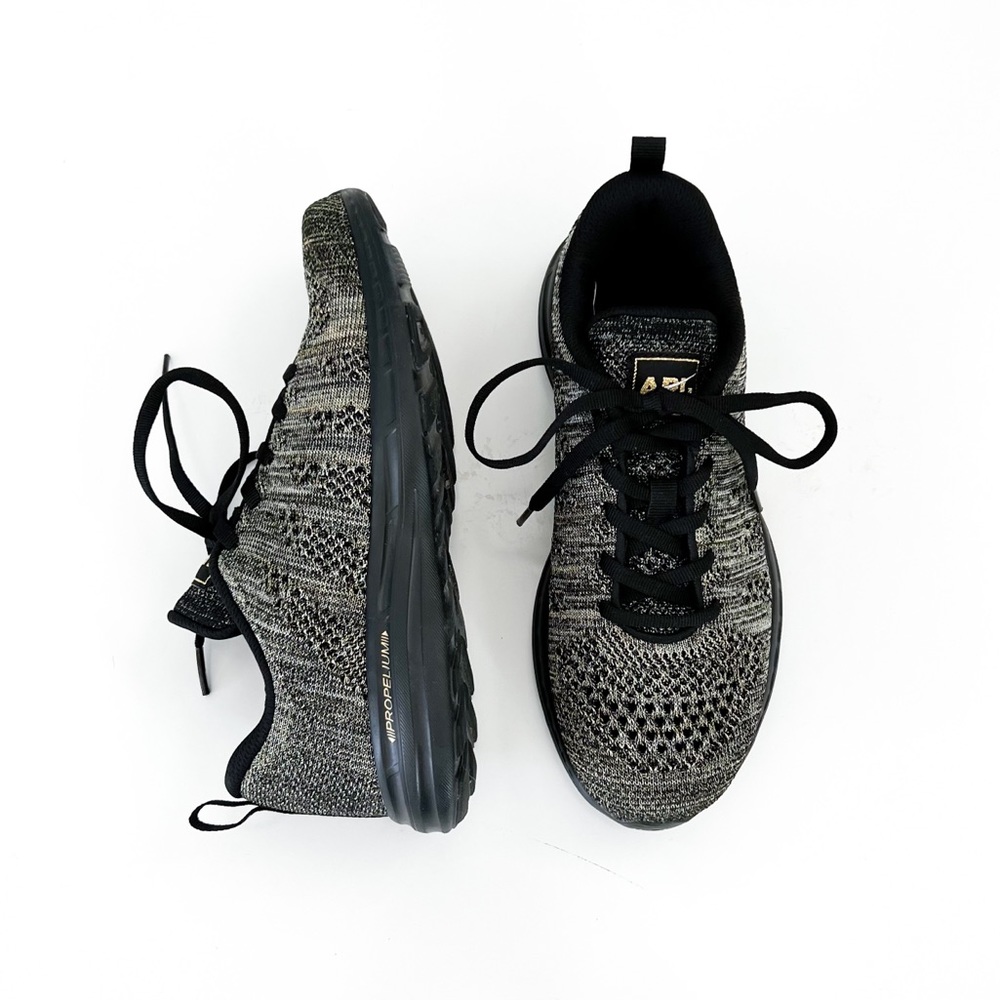 APL Techloom Pro Athletic Sneakers Shoes Black Gold